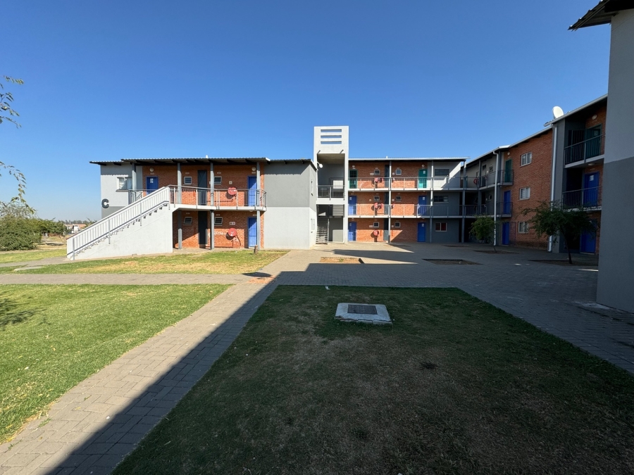 2 Bedroom Property for Sale in Raceway Free State